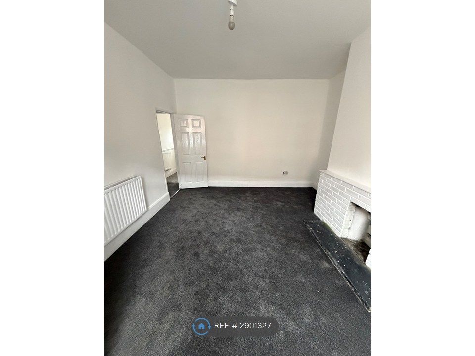 Property photo 3 of 8