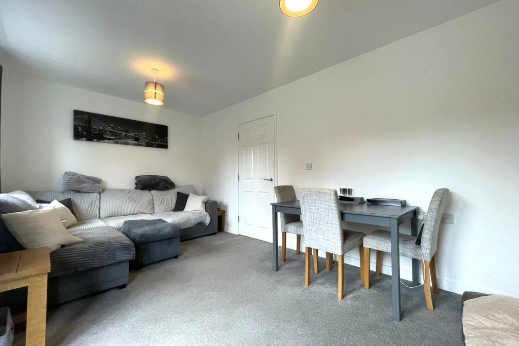 Property photo 3 of 14 Picture No. 19