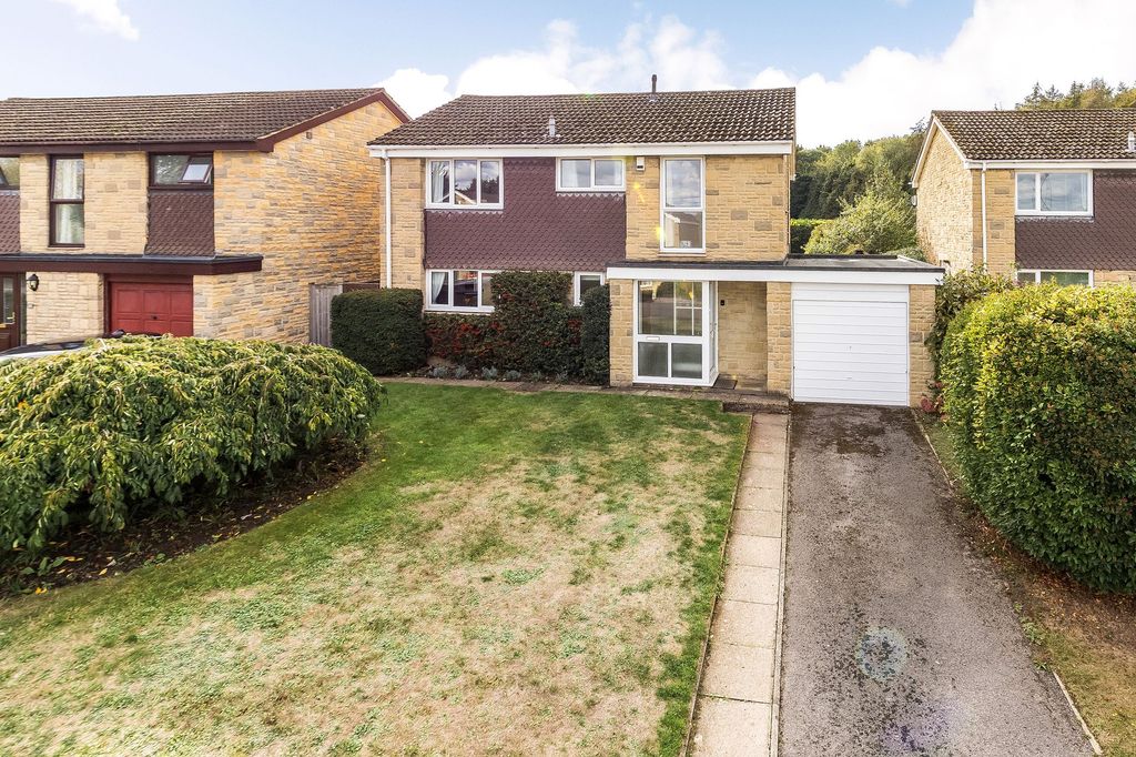 Property photo 1 of 35