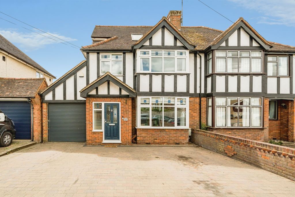Property photo 1 of 26