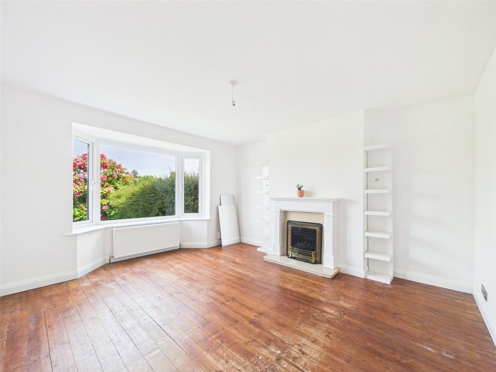 Property photo 2 of 12 Picture No. 02