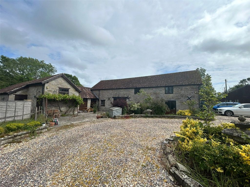 Property photo 1 of 23 Picture No. 17