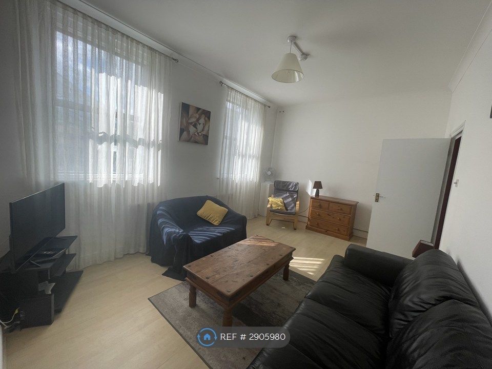 Property photo 3 of 21