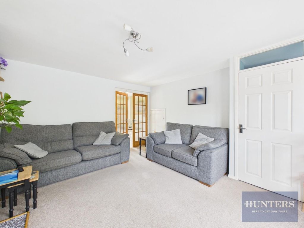 Property photo 3 of 15 Cam02975G0-Pr0257-Still007.Jpg