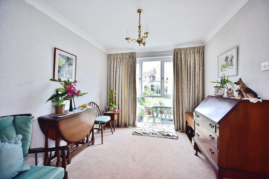 Property photo 3 of 16 Pbox-Img.Jpg