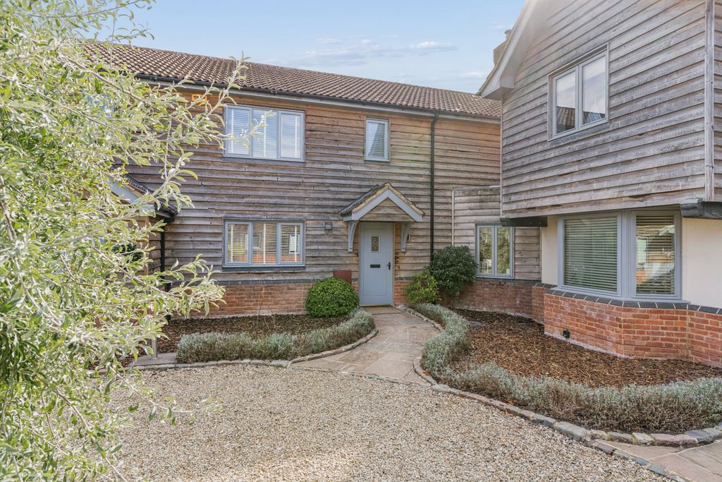 Property photo 1 of 36