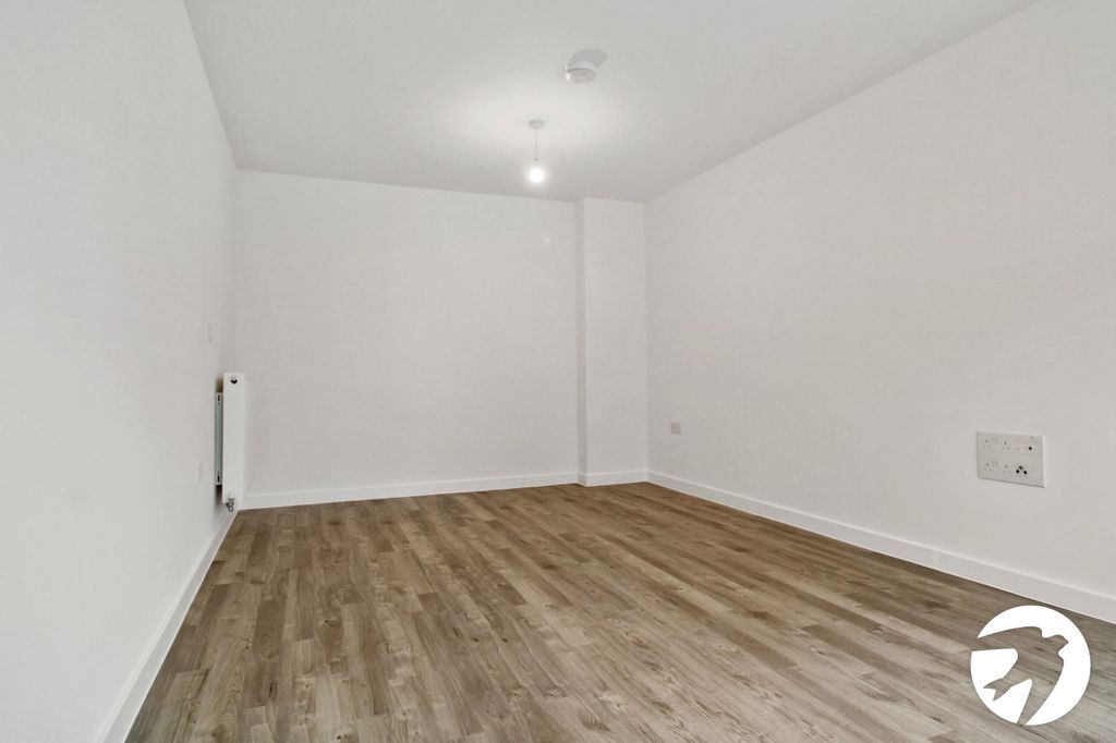 Property photo 2 of 9 Picture No. 07