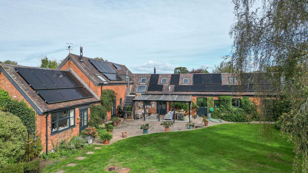 Property photo 2 of 57