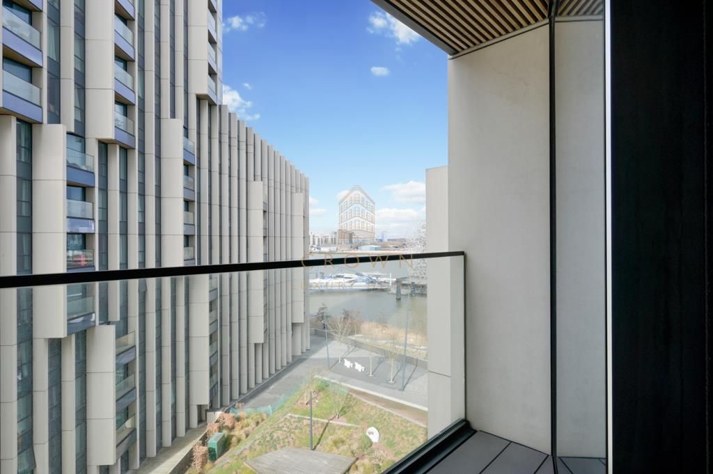 Property photo 2 of 18 Cutter Lane 2, 504-18.Jpg