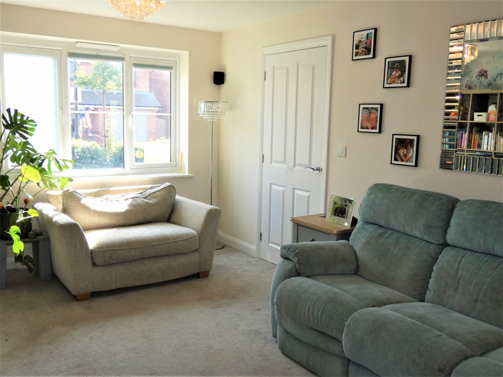 Property photo 3 of 23 Gallery