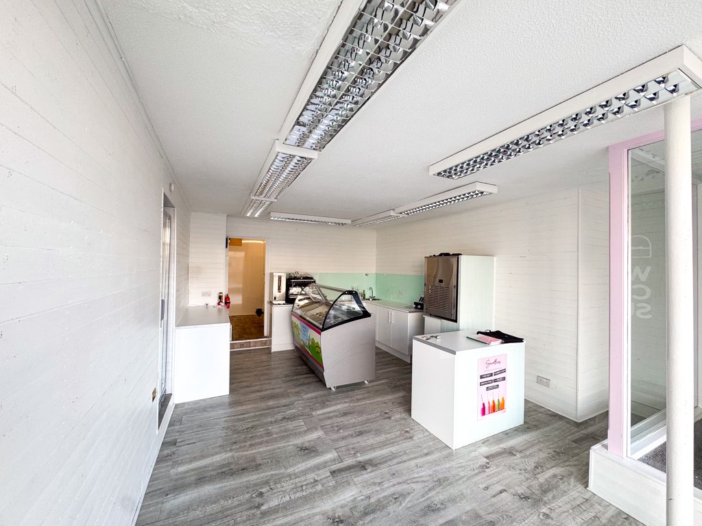 Property photo 2 of 7 Photo 1