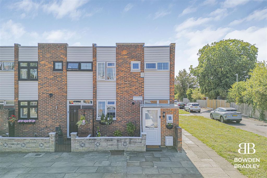 Property photo 1 of 15 Externals