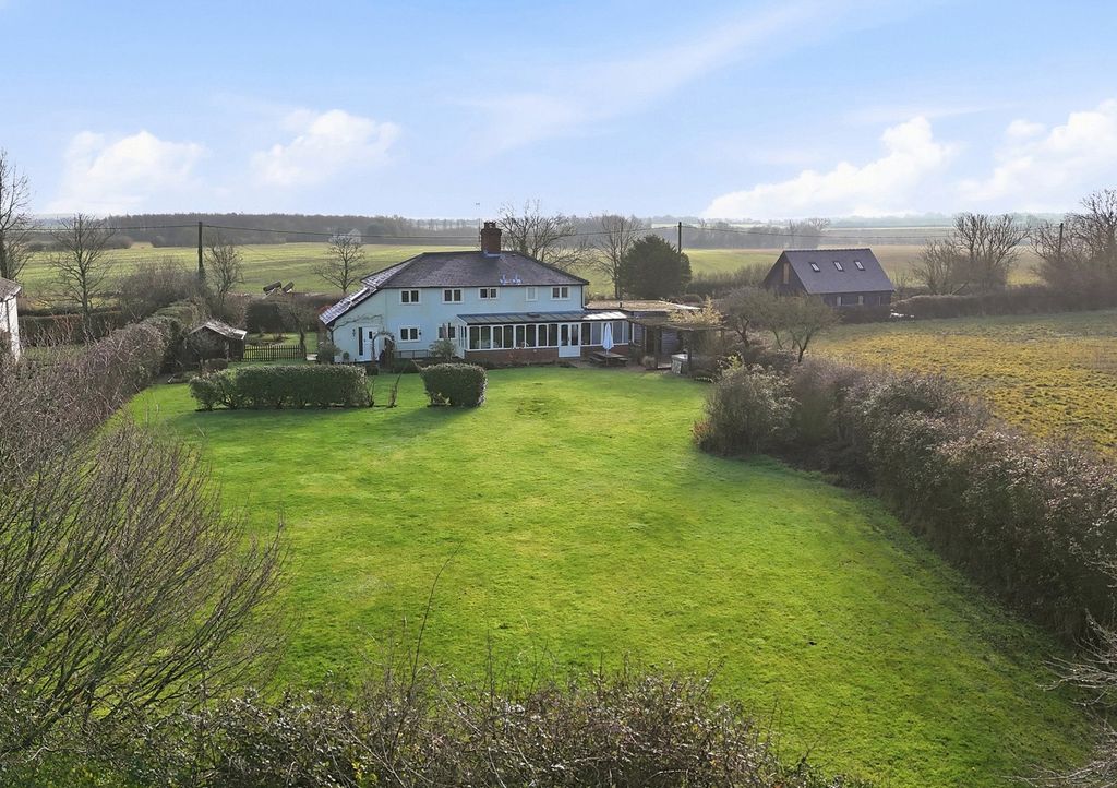 Property photo 1 of 31 Picture No. 01