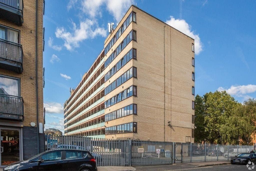 Property photo 1 of 5 Efde5E5E3c15c3Ae10Da5A434Bd4780Cmain Unit 55 Regent Studios 8 Andrews Road Hackney London E8 4Qn.Jpg