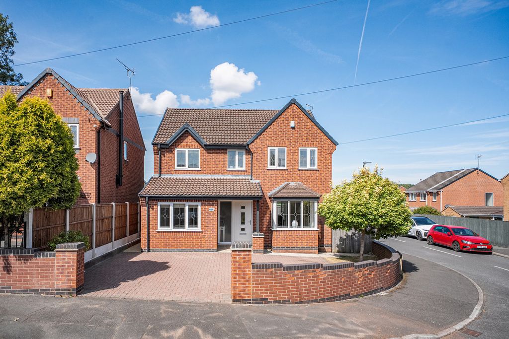 Property photo 1 of 17