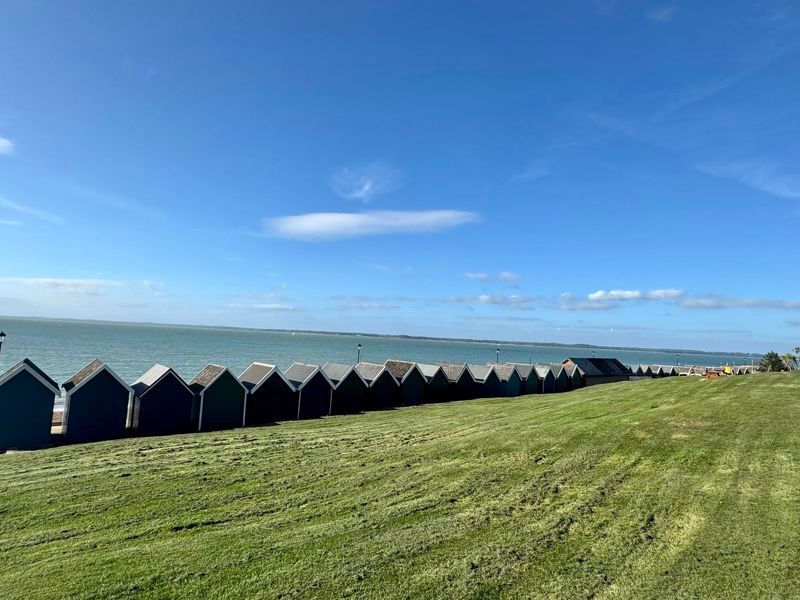 Property photo 3 of 16 Photo 13