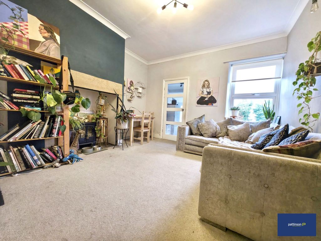 Property photo 3 of 19