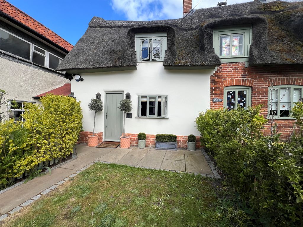 Property photo 1 of 16