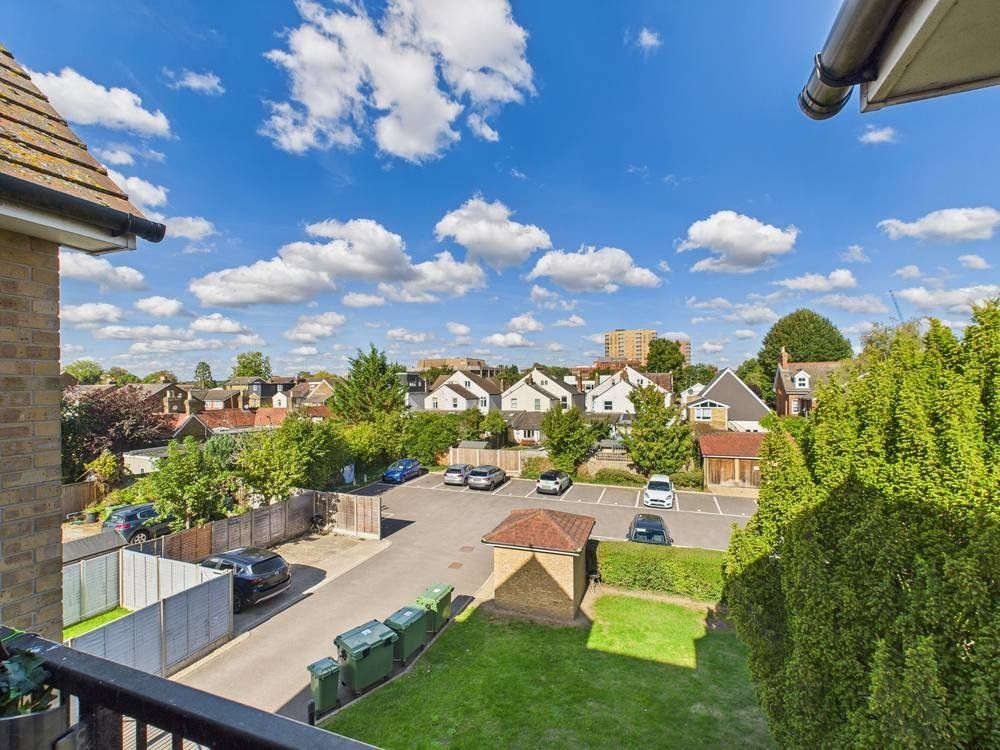 Property photo 3 of 13 Picture No. 14