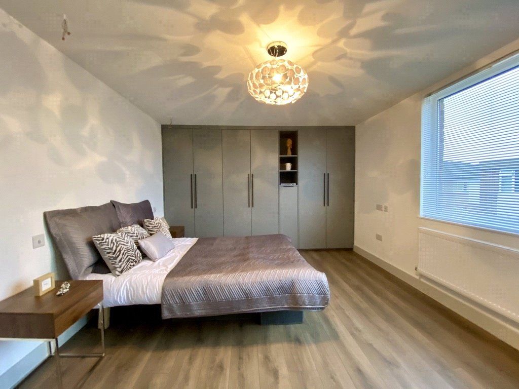 Property photo 3 of 11 Picture No. 06