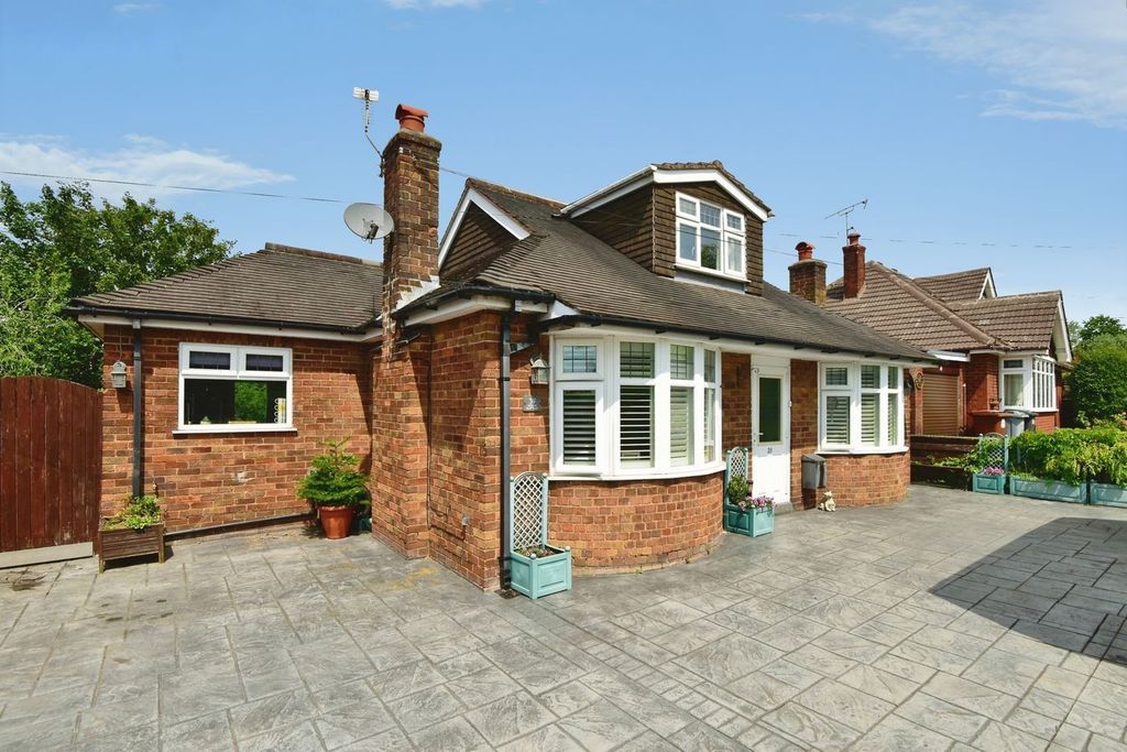 Property photo 1 of 20