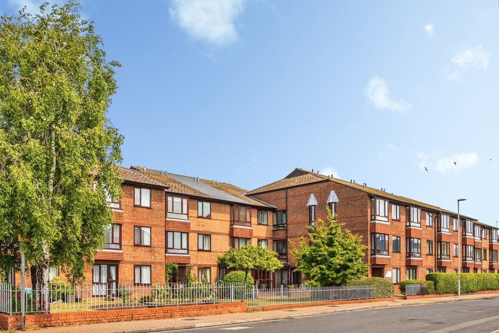 Property photo 1 of 10 Pbox-Img.Jpg