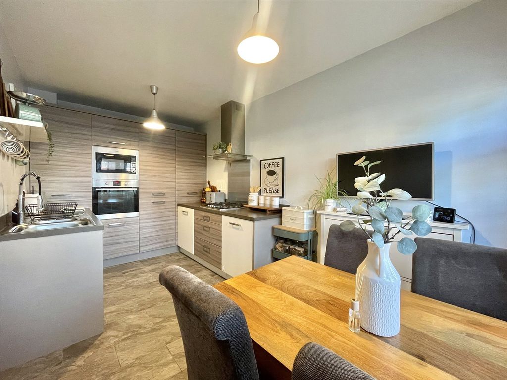 Property photo 2 of 22 Picture No. 03