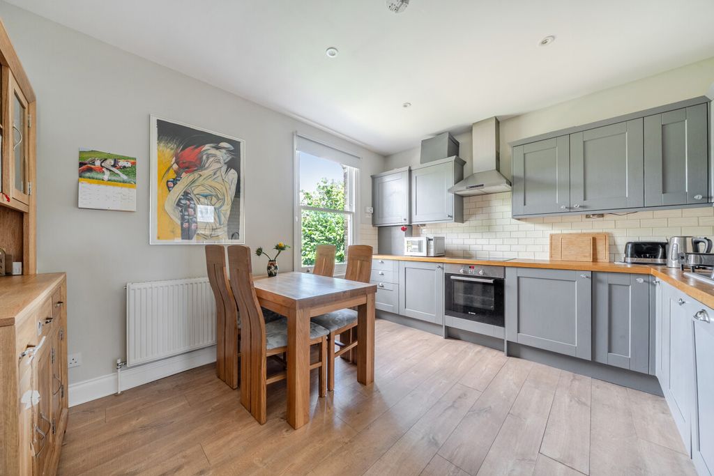 Property photo 3 of 12 1485150-8-6A43E44...