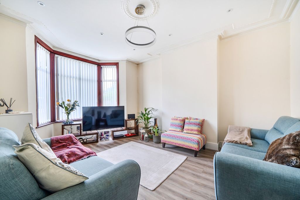 Property photo 3 of 21 1470351-7-6A1958d...