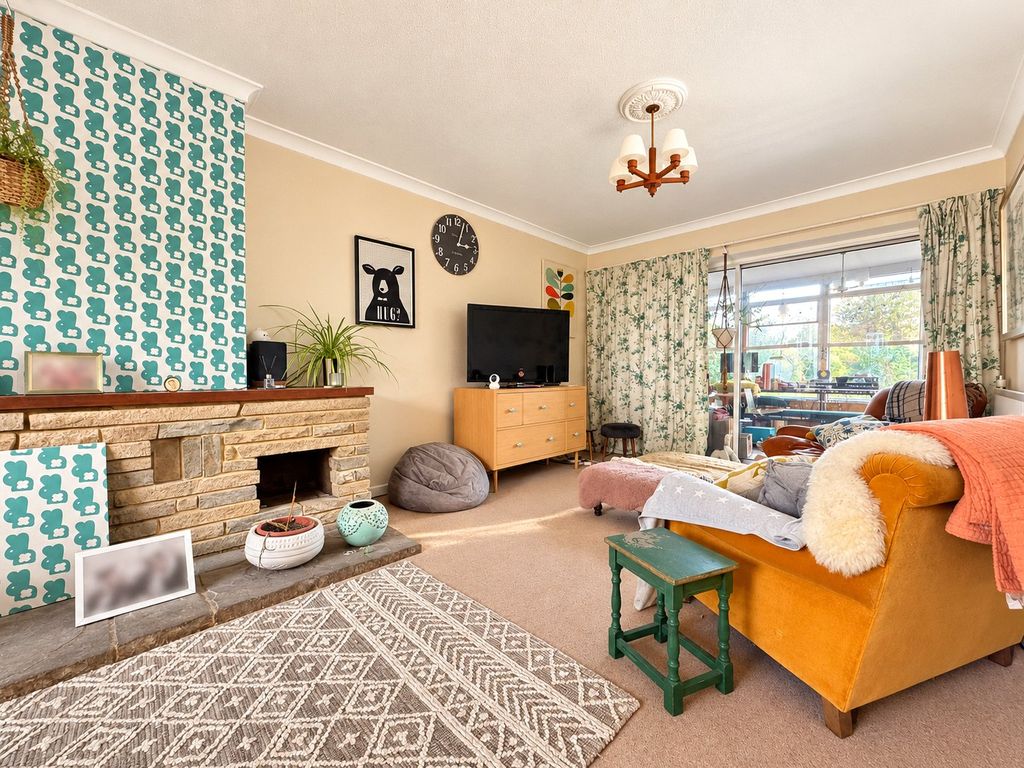 Property photo 2 of 19 Picture No. 30
