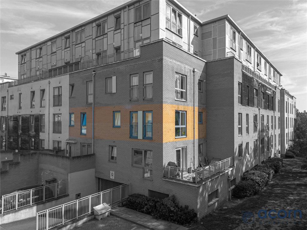 Property photo 1 of 17 Picture No. 01