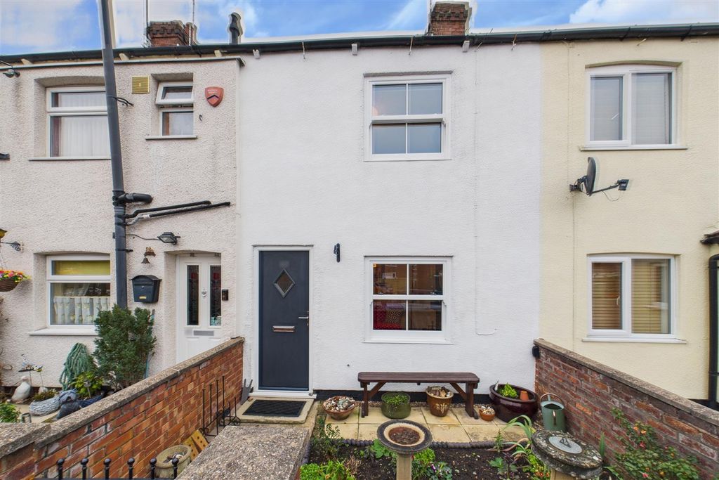 Property photo 1 of 10 Cam04235G0-Pr0119-Still011.Jpg