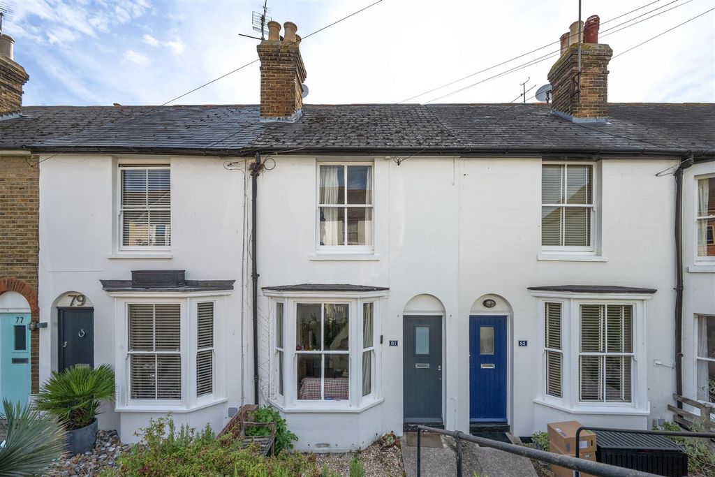 Property photo 1 of 14 Island Wall, Whitstable