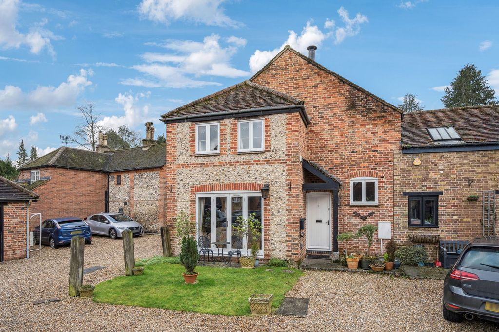 Property photo 2 of 14