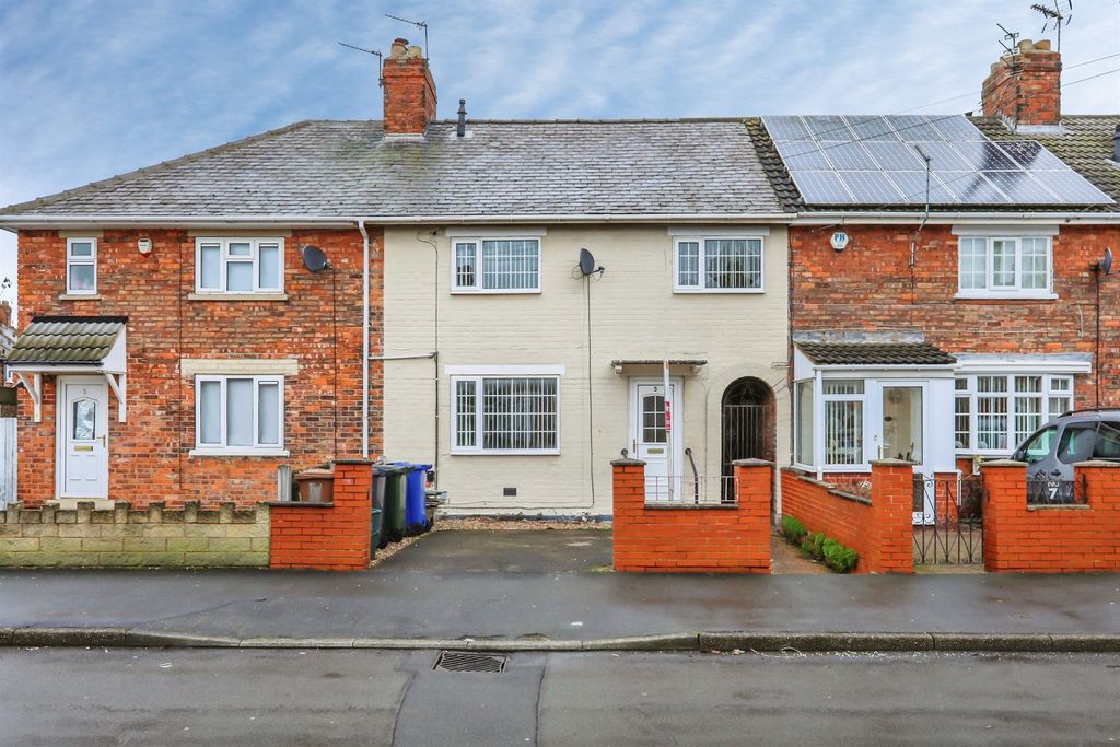 Property photo 1 of 14