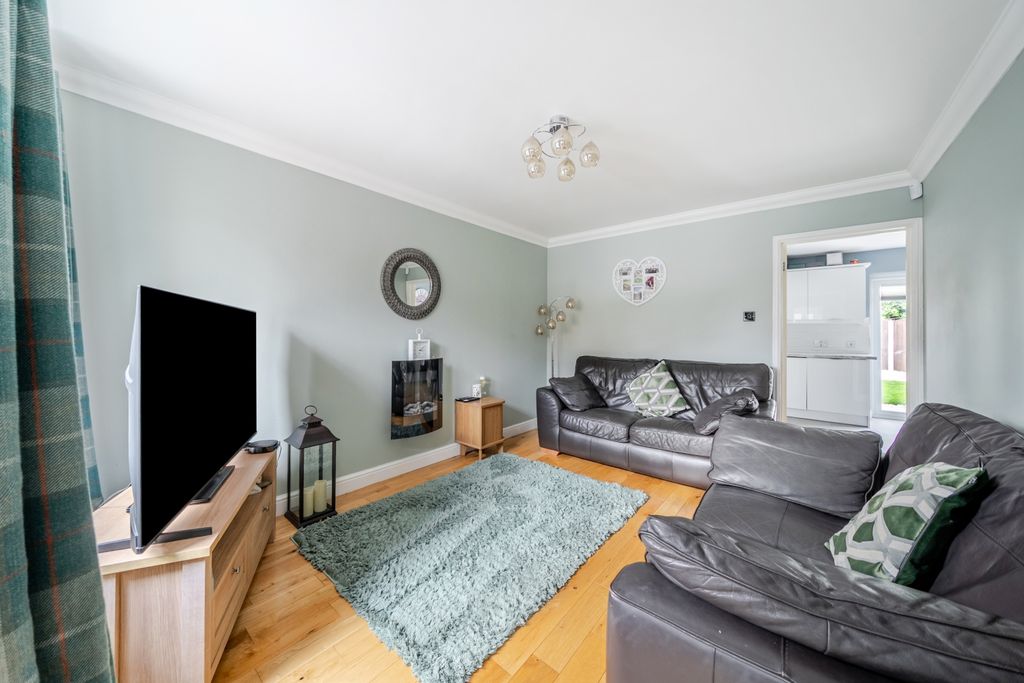 Property photo 3 of 15 1521989-16-6Aaaad4603Ab9