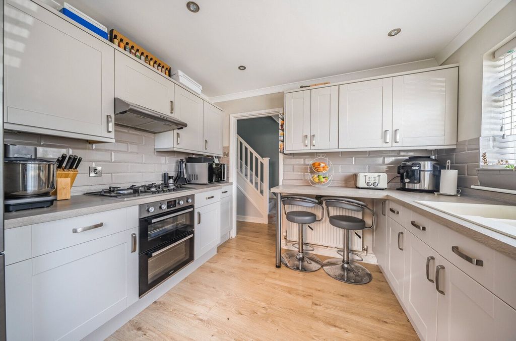 Property photo 2 of 12 Picture No. 07