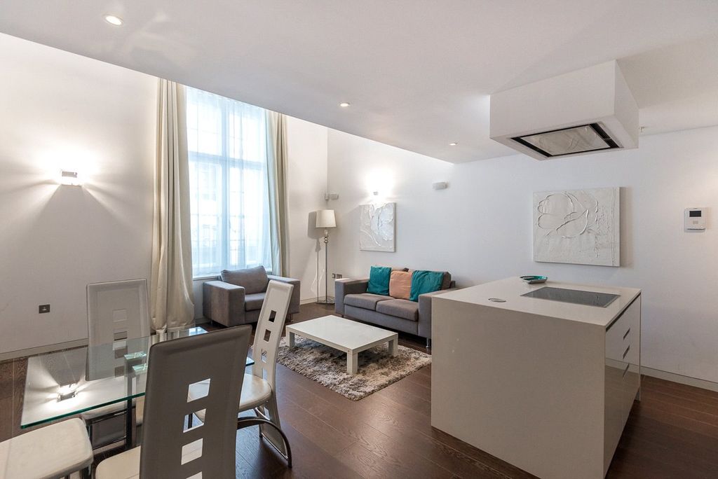 Property photo 2 of 9 Picture No. 08