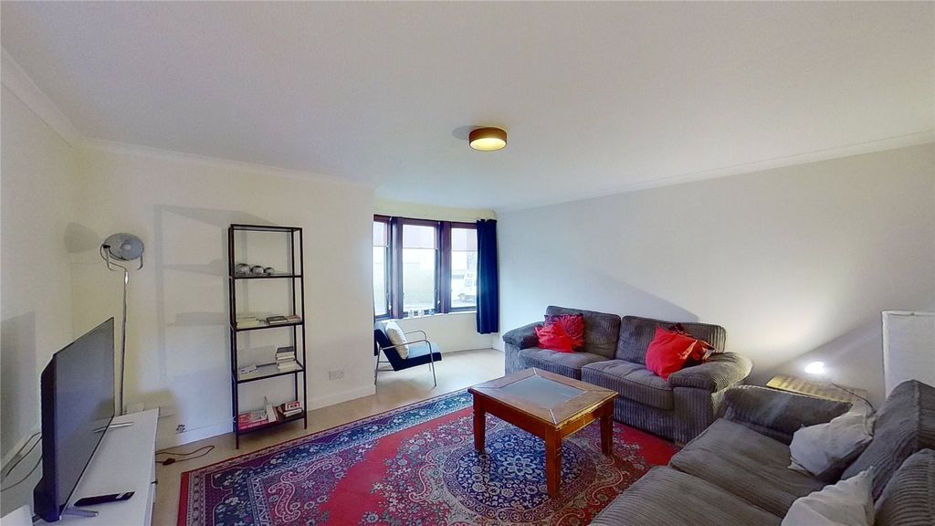 Property photo 2 of 7 Photo 2