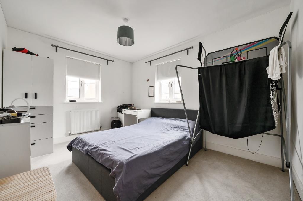 Property photo 3 of 20 Bedroom