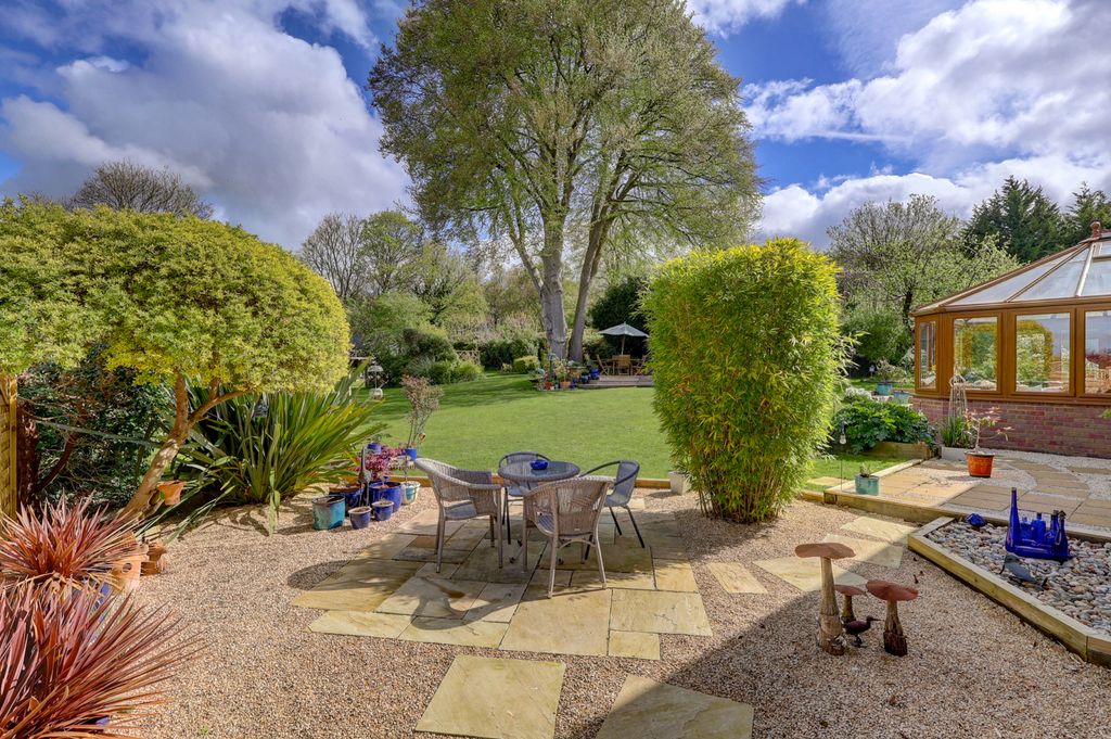 Property photo 3 of 32 Picture No. 65