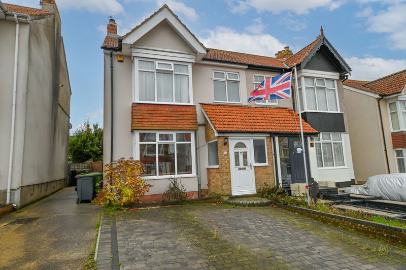 Property photo 1 of 14 Photo 15