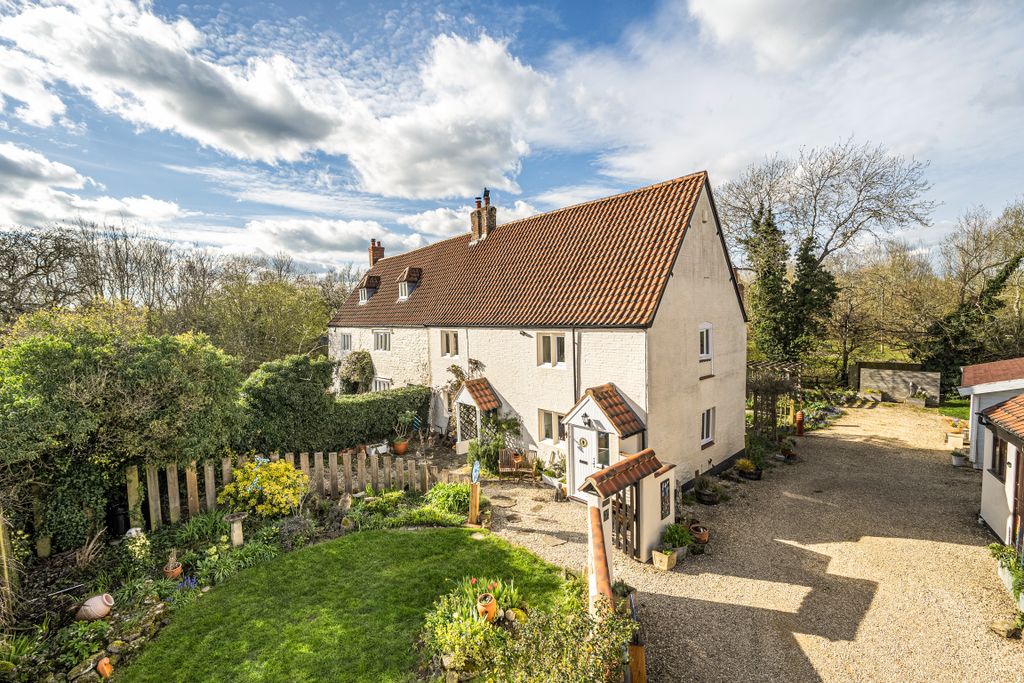 Property photo 1 of 23 1433864269c559Eb35766