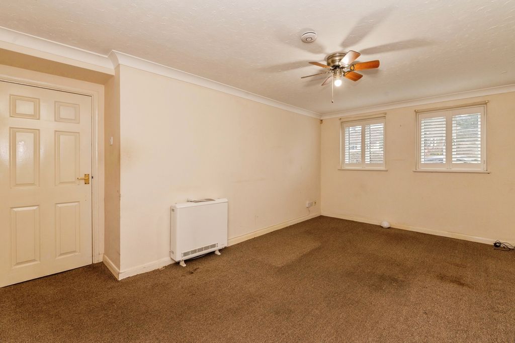 Property photo 2 of 14 Pbox-Img.Jpg