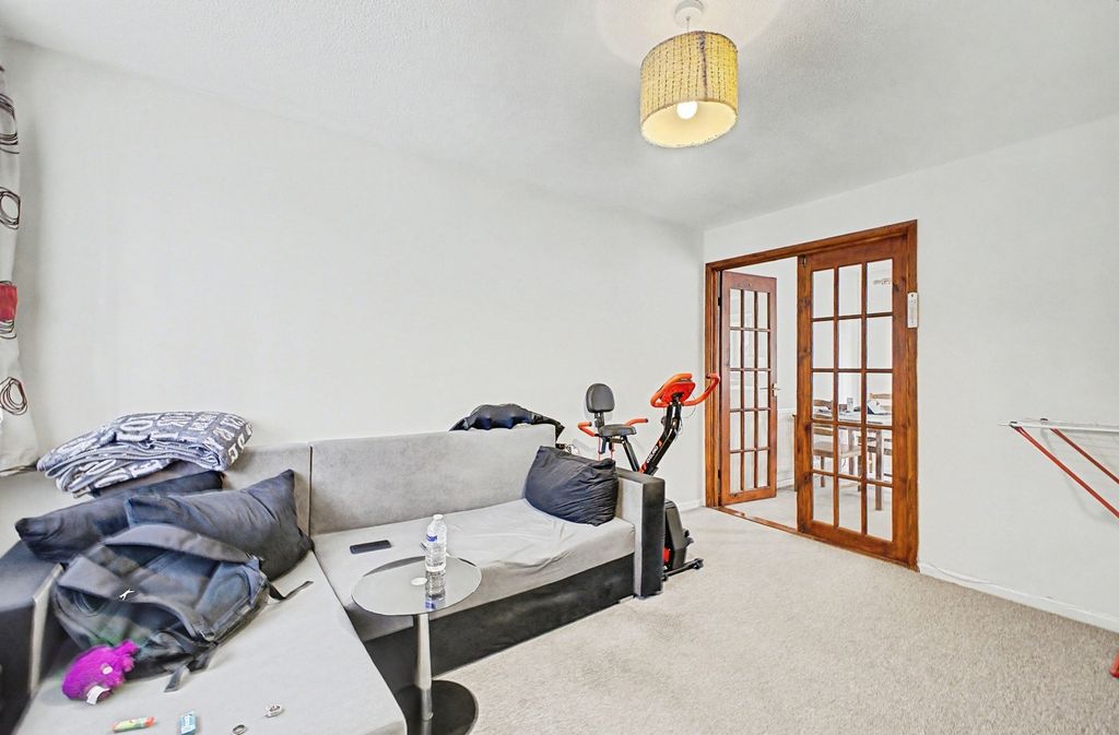 Property photo 3 of 14 Pbox-Img.Jpg