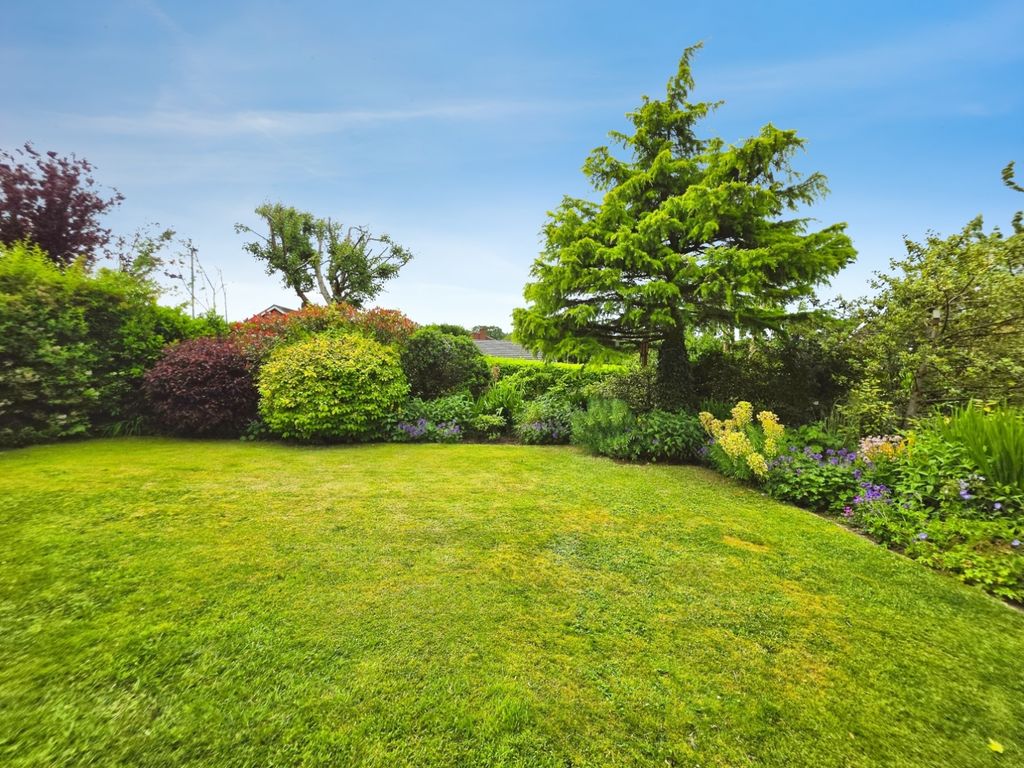 Property photo 2 of 65 Pbox-Img.Jpg