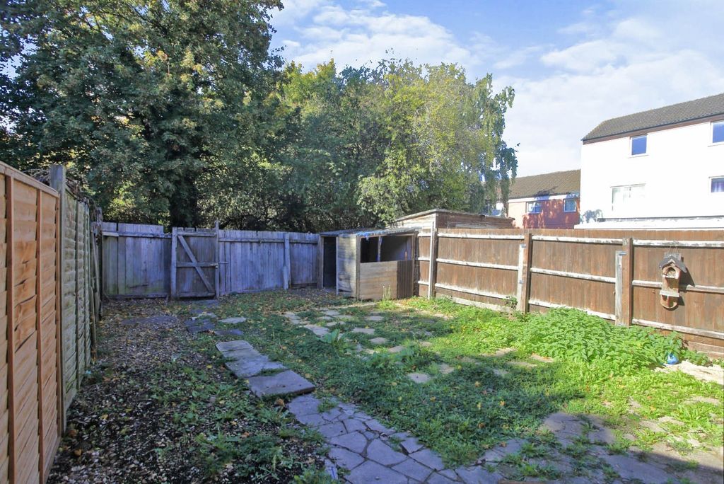 Property photo 3 of 14 Outside