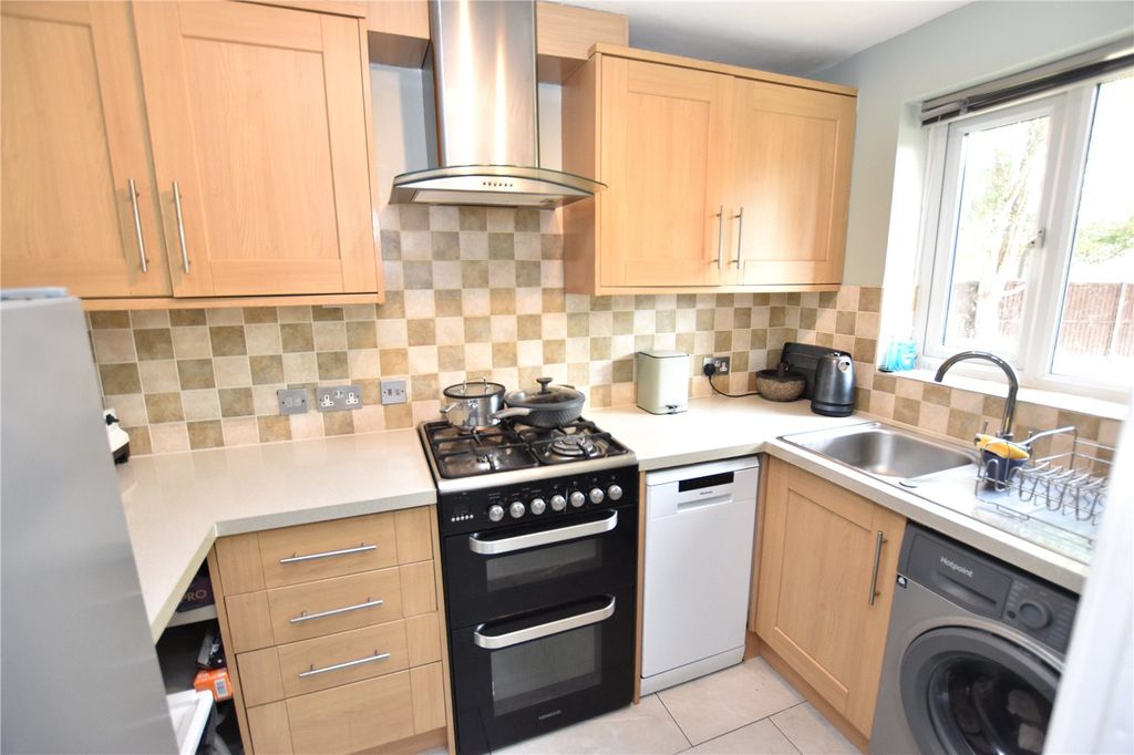 Property photo 3 of 10 Picture No. 08