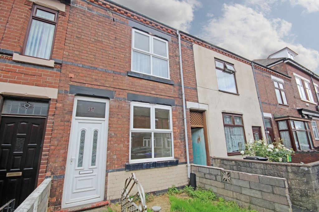 Property photo 1 of 10 Front