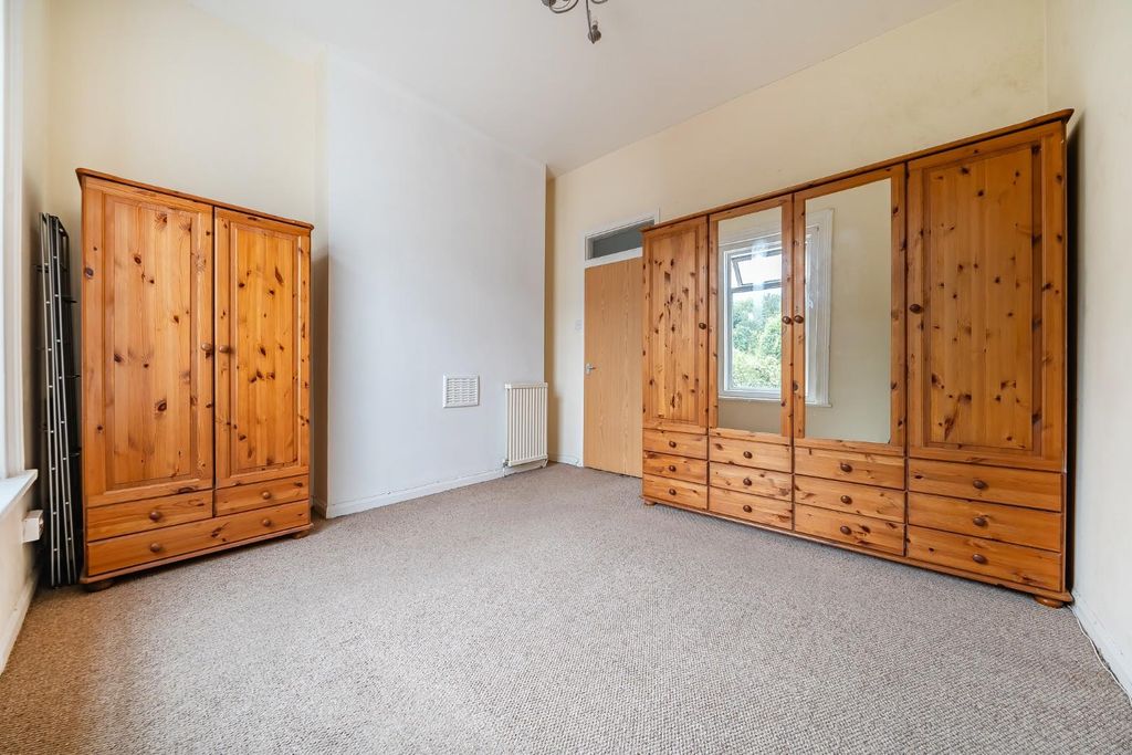 Property photo 2 of 11 1326799-7-6878Fb3636c8d.Jpg